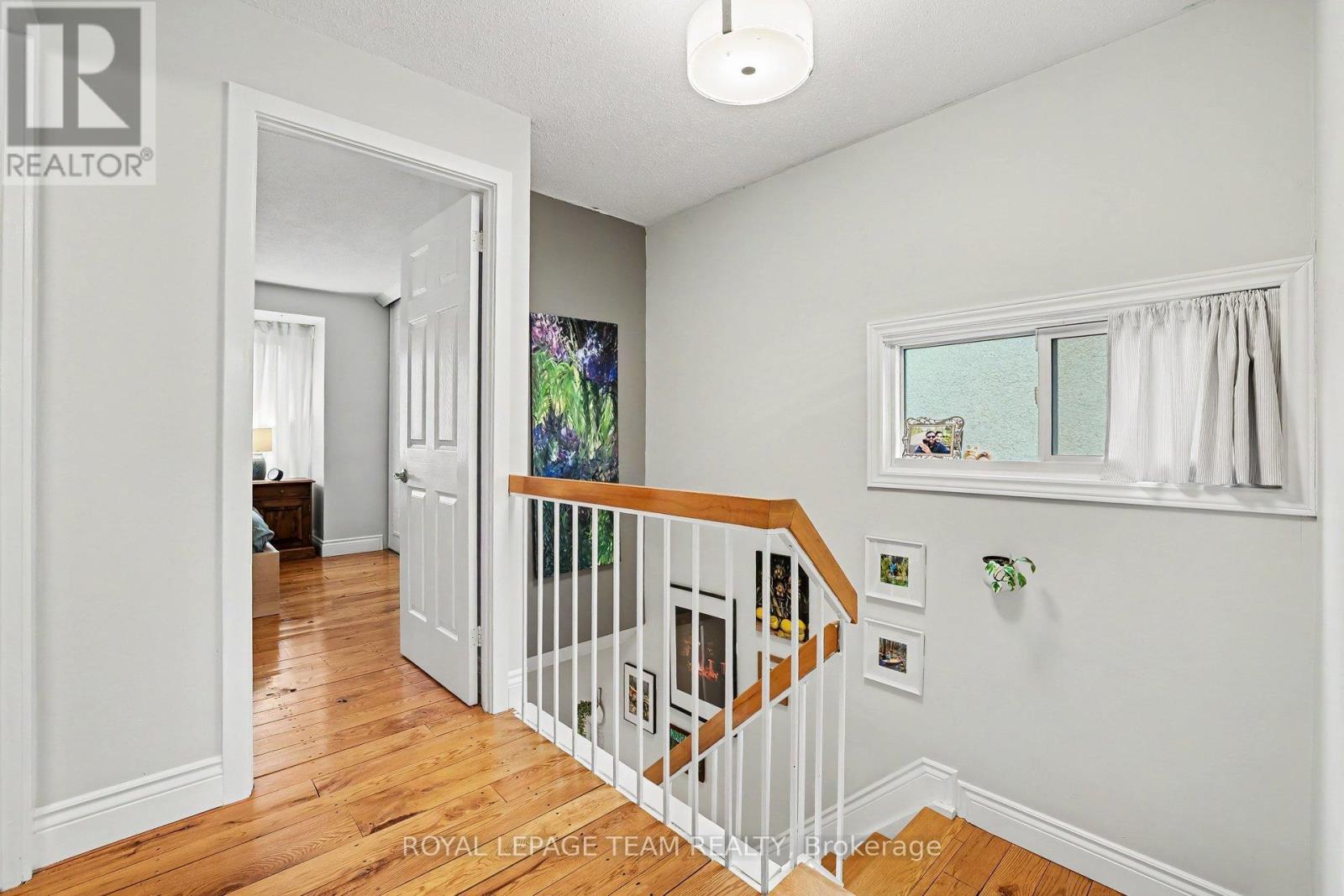 43 WHELAN DRIVE - 16