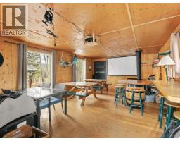 Village Bakery, Haines Junction, YT Y0B1L0 Photo 6