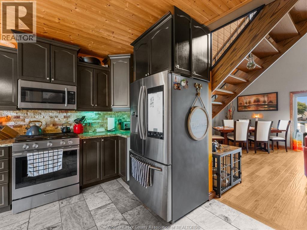 19037 LAKESIDE DRIVE - 29