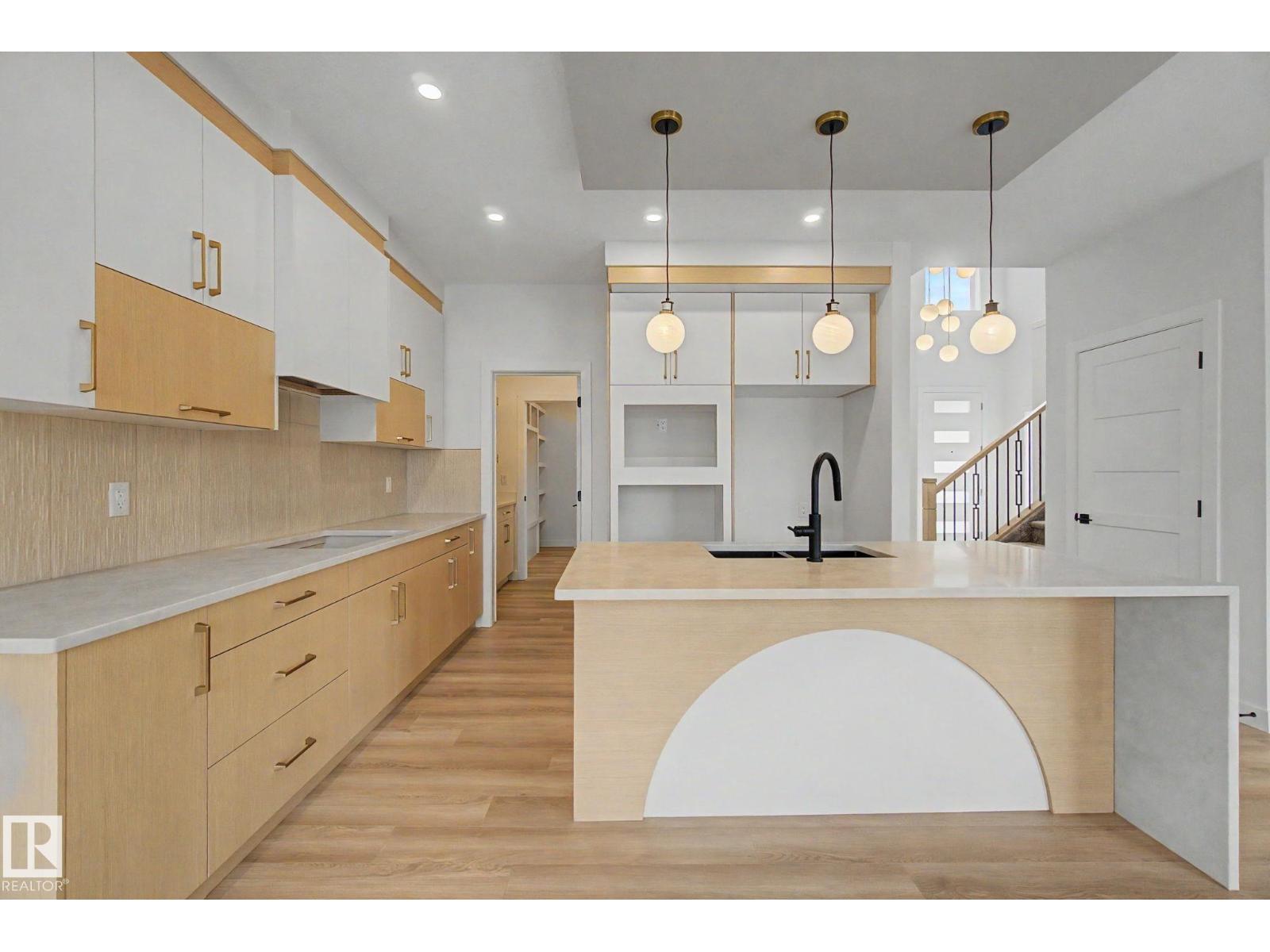 2 Willow Heights DR — photo 14