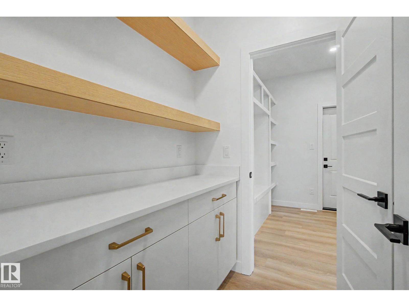 2 Willow Heights DR — photo 17