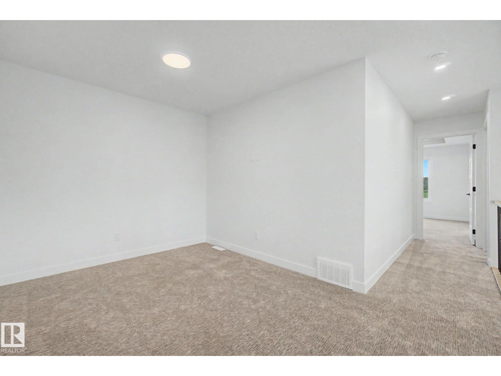 2 Willow Heights DR — photo 25