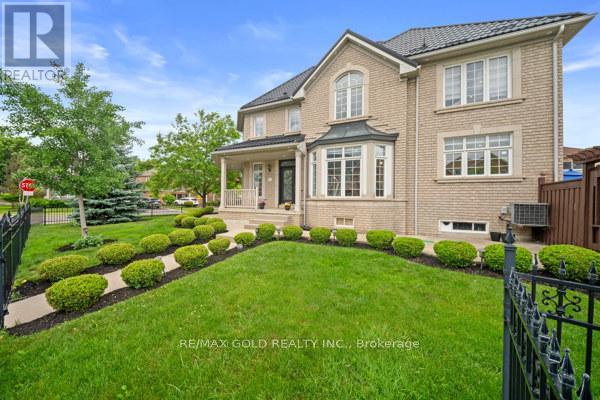 39 TRAILHEAD CRESCENT - 4