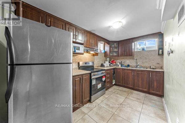 39 TRAILHEAD CRESCENT - 25