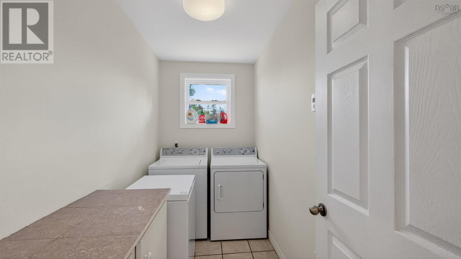1718 New Haven Road - 27