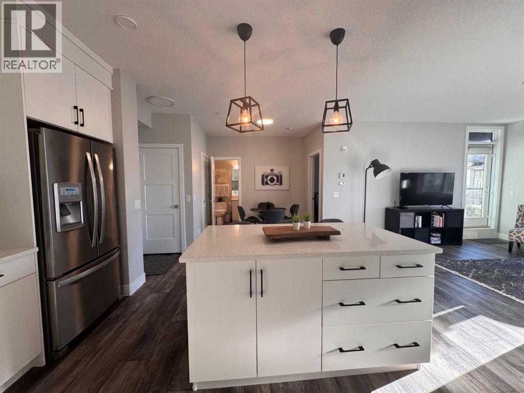 #110 8355 19 Avenue SW - 3