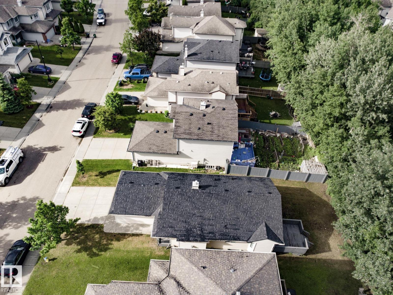 4716 207 ST NW - 47