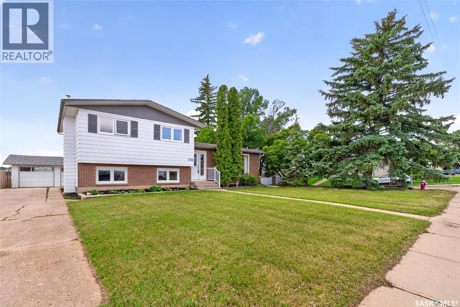 1343 Stadacona STREET W - photo 3