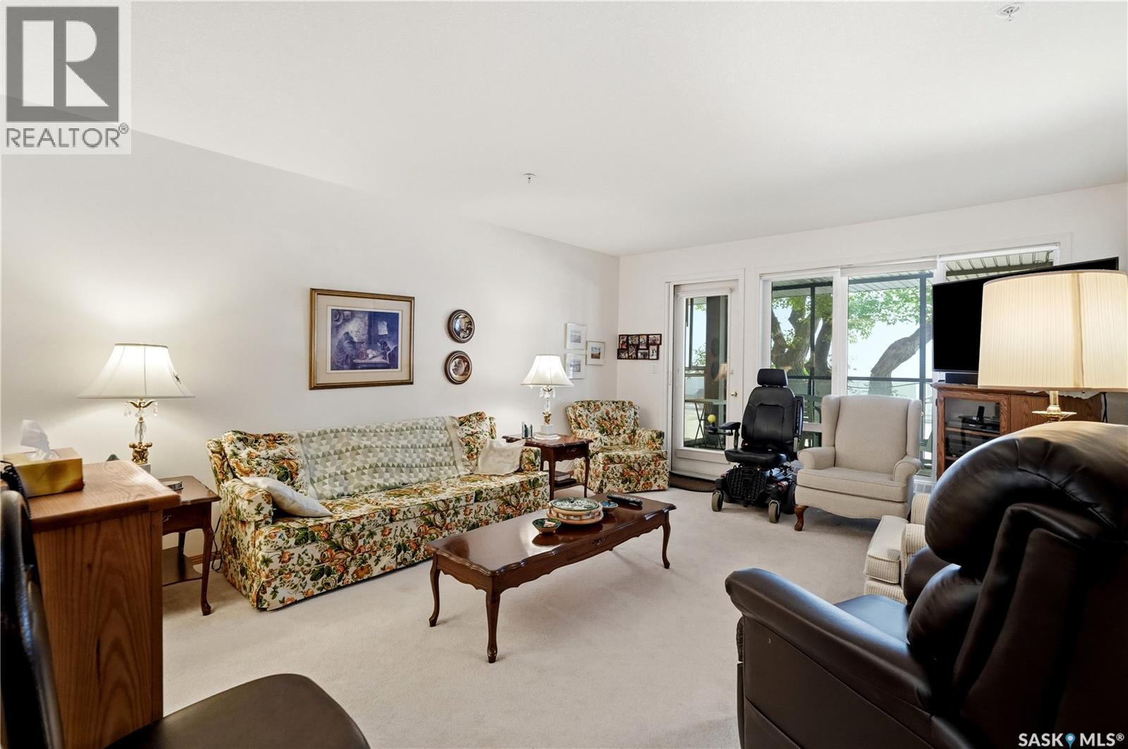 106 2550 25th AVENUE — photo 9