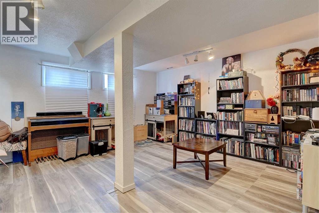 9809 98 Avenue - 17