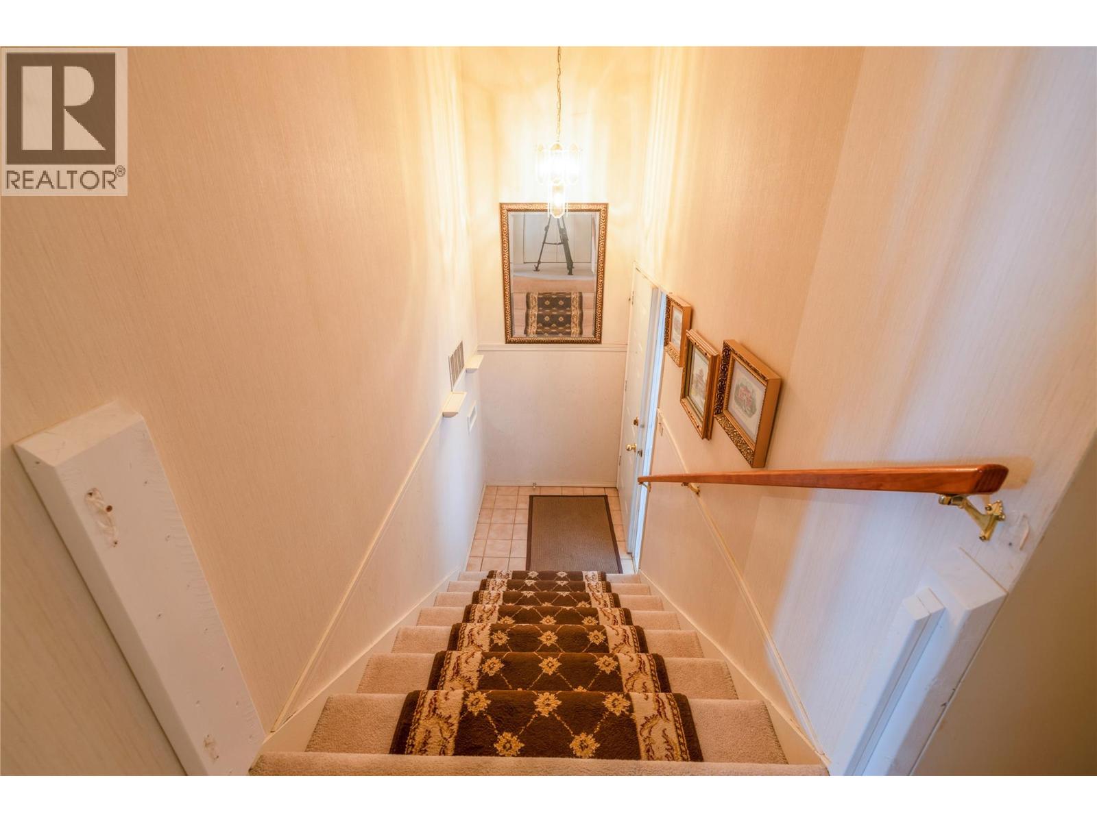 #15 137 McGill Road - 9