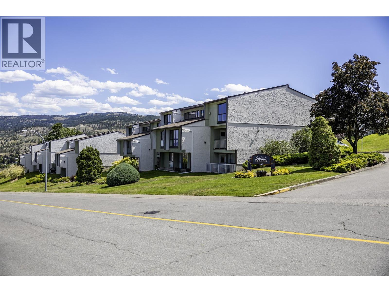 #15 137 McGill Road - 3
