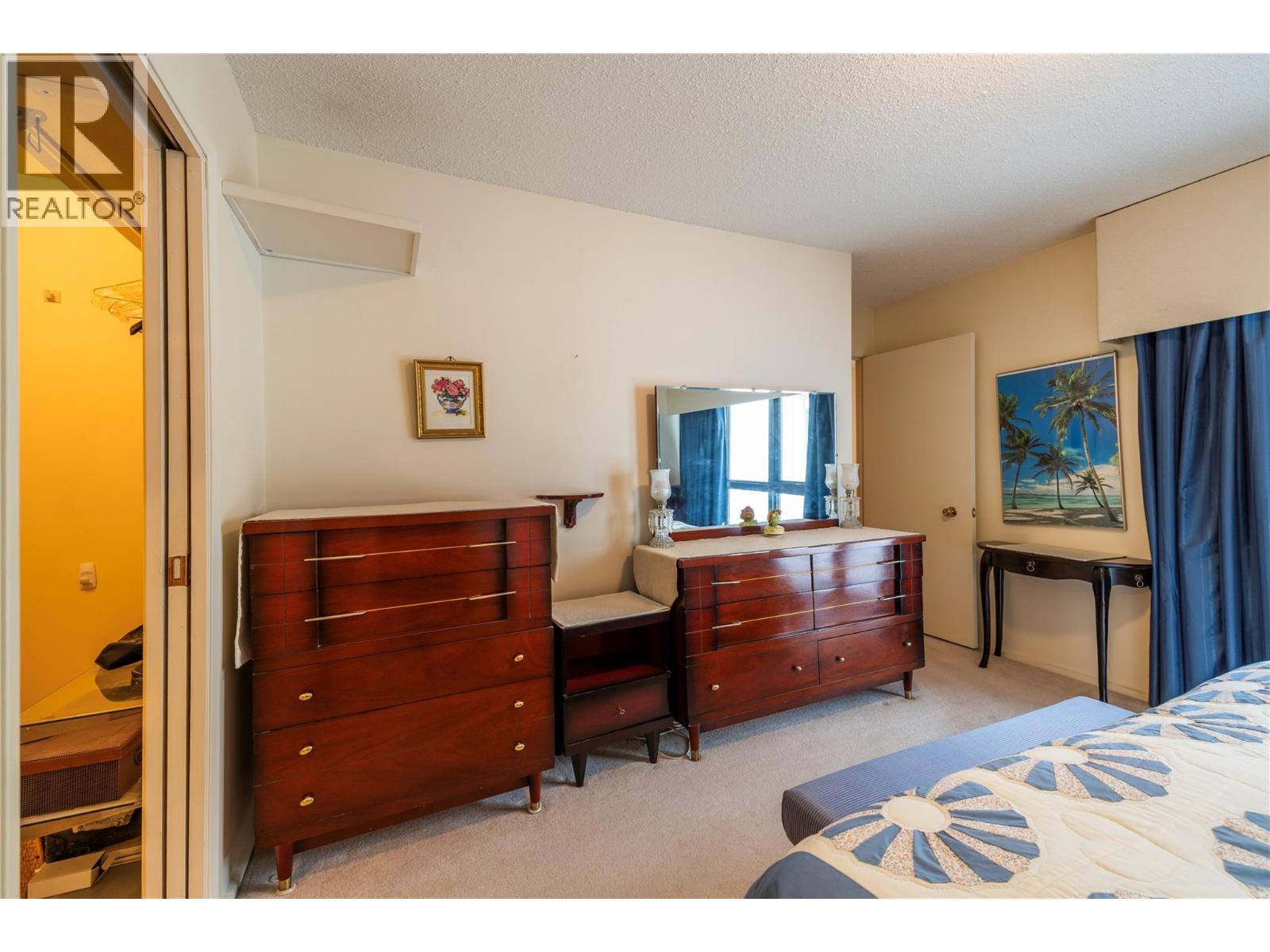 #15 137 McGill Road - 26