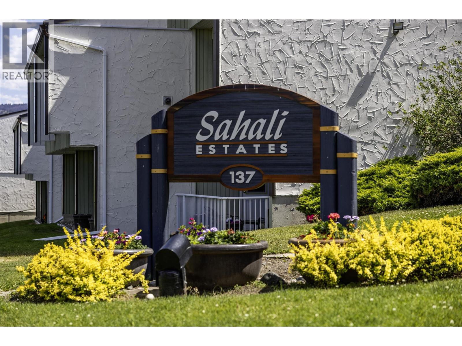 #15 137 McGill Road - 1