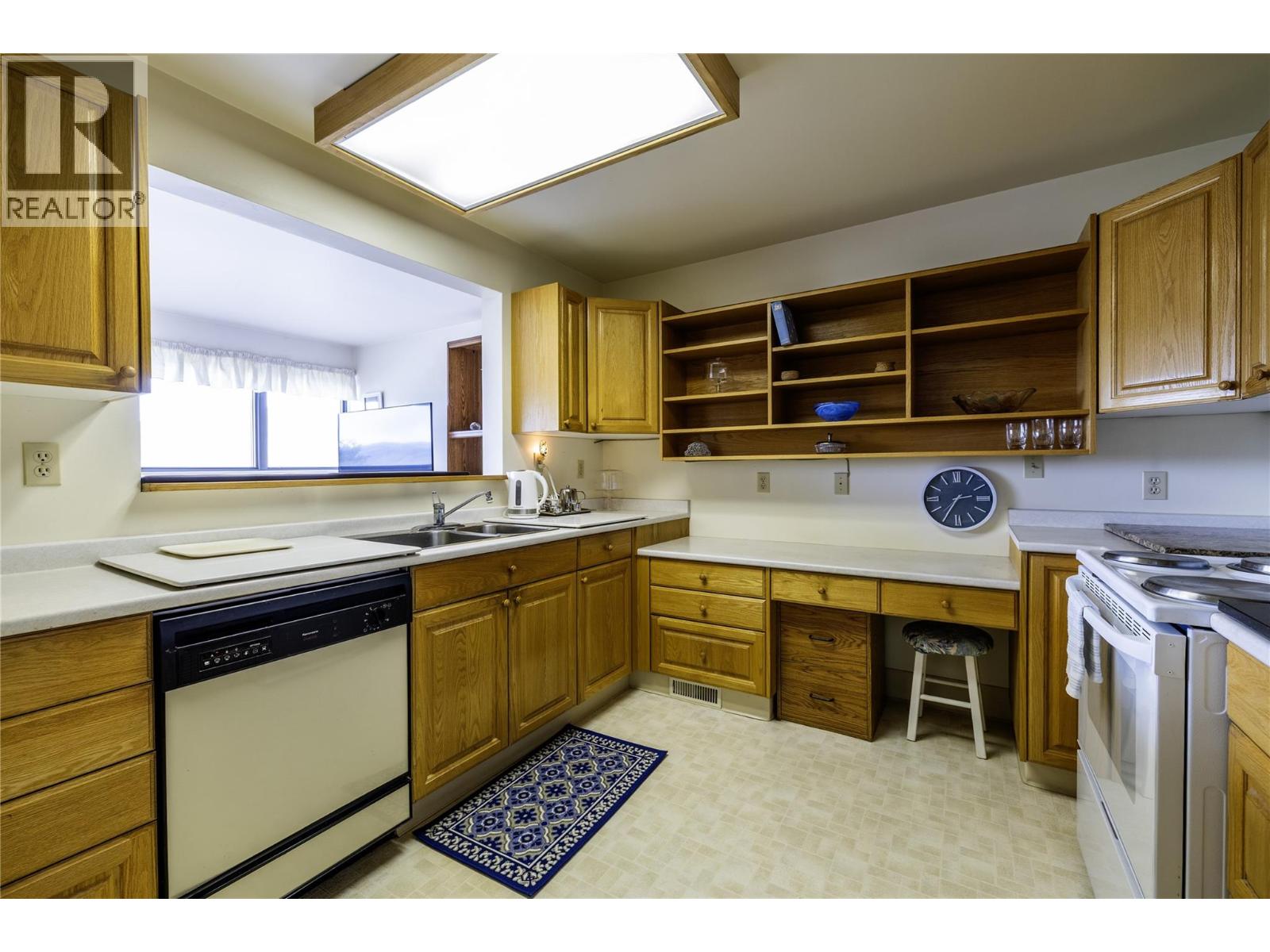 #15 137 McGill Road - 8