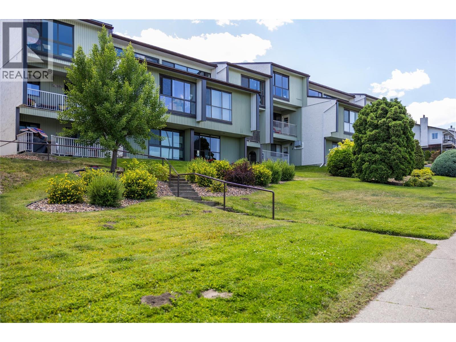 #15 137 McGill Road - 2