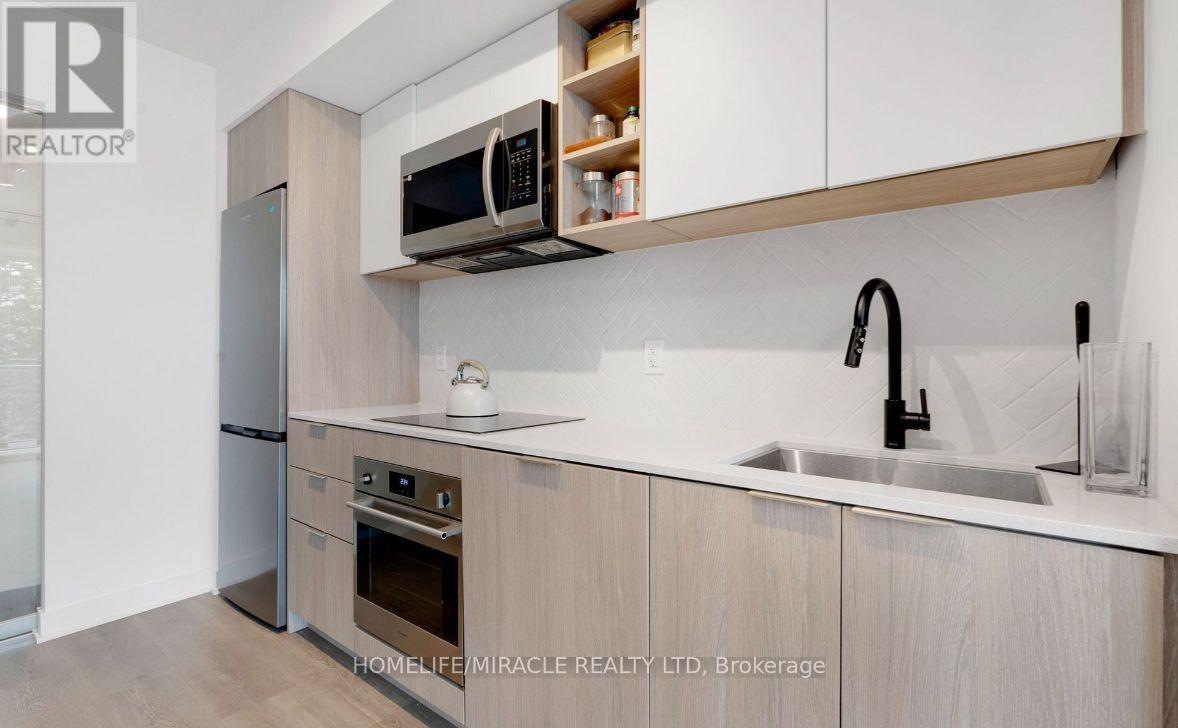 #320 36 ZORRA STREET - 10