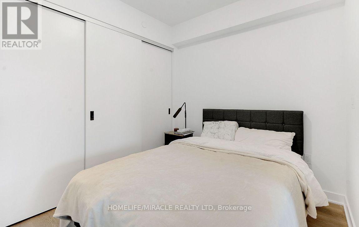 #320 36 ZORRA STREET - 14