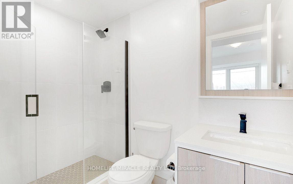 #320 36 ZORRA STREET - 21