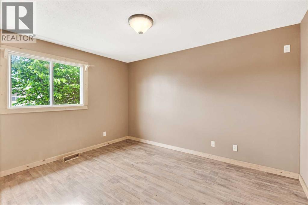 35 Nash Street, Red Deer