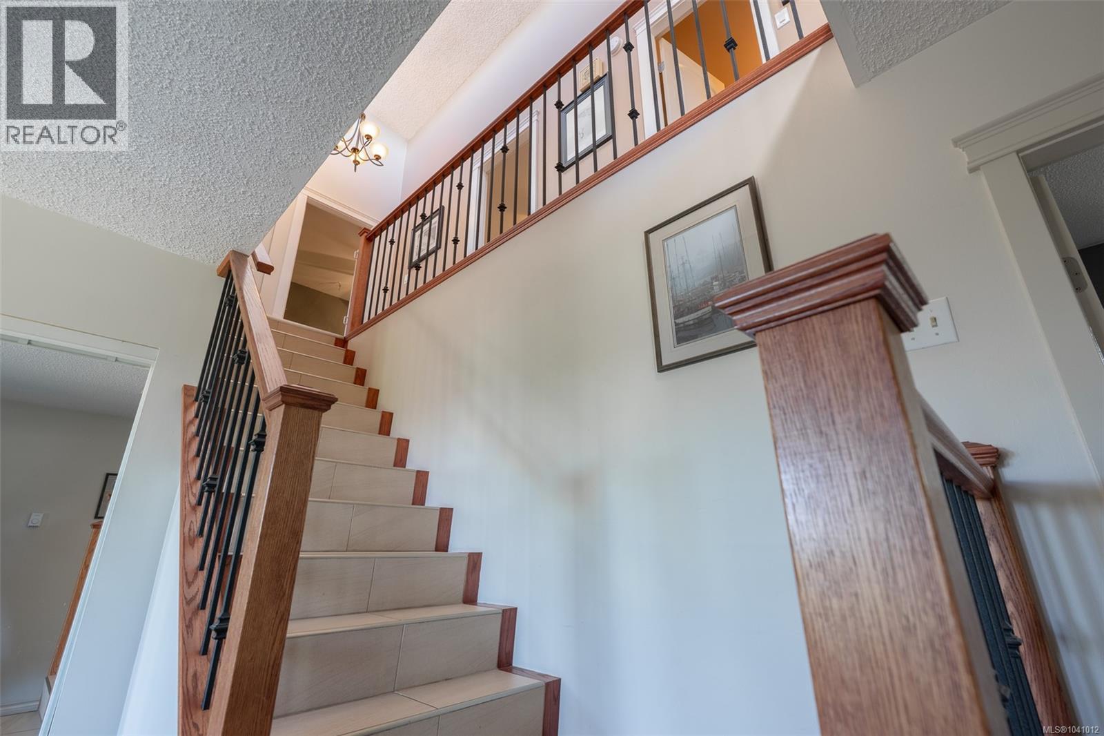 375 Cariboo Dr - 20