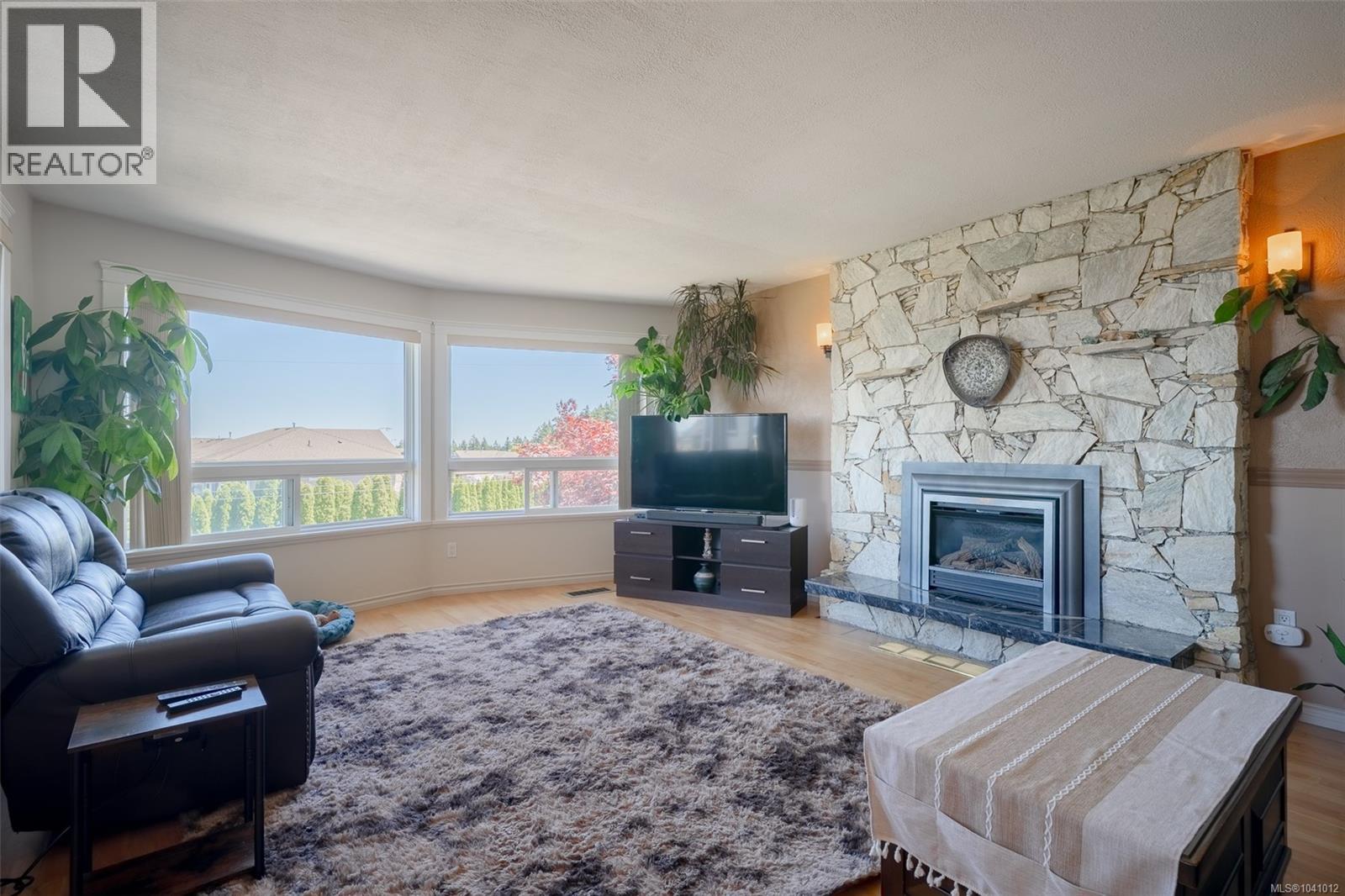 375 Cariboo Dr - 31