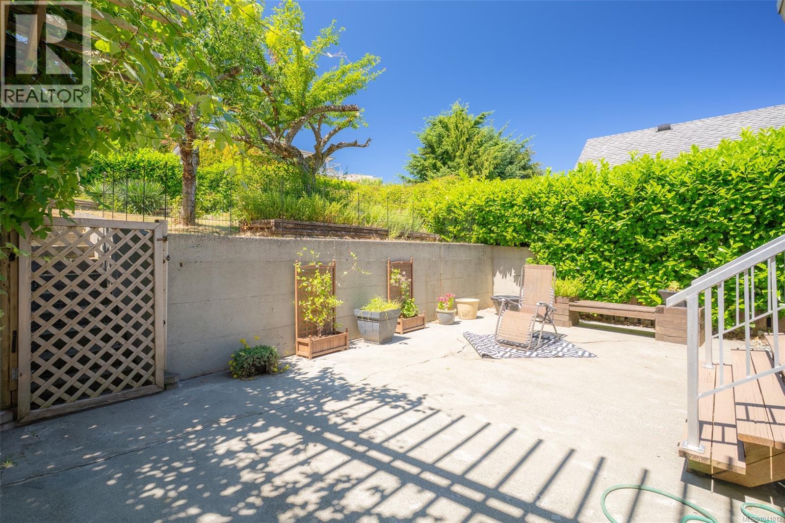 375 Cariboo Dr - 45