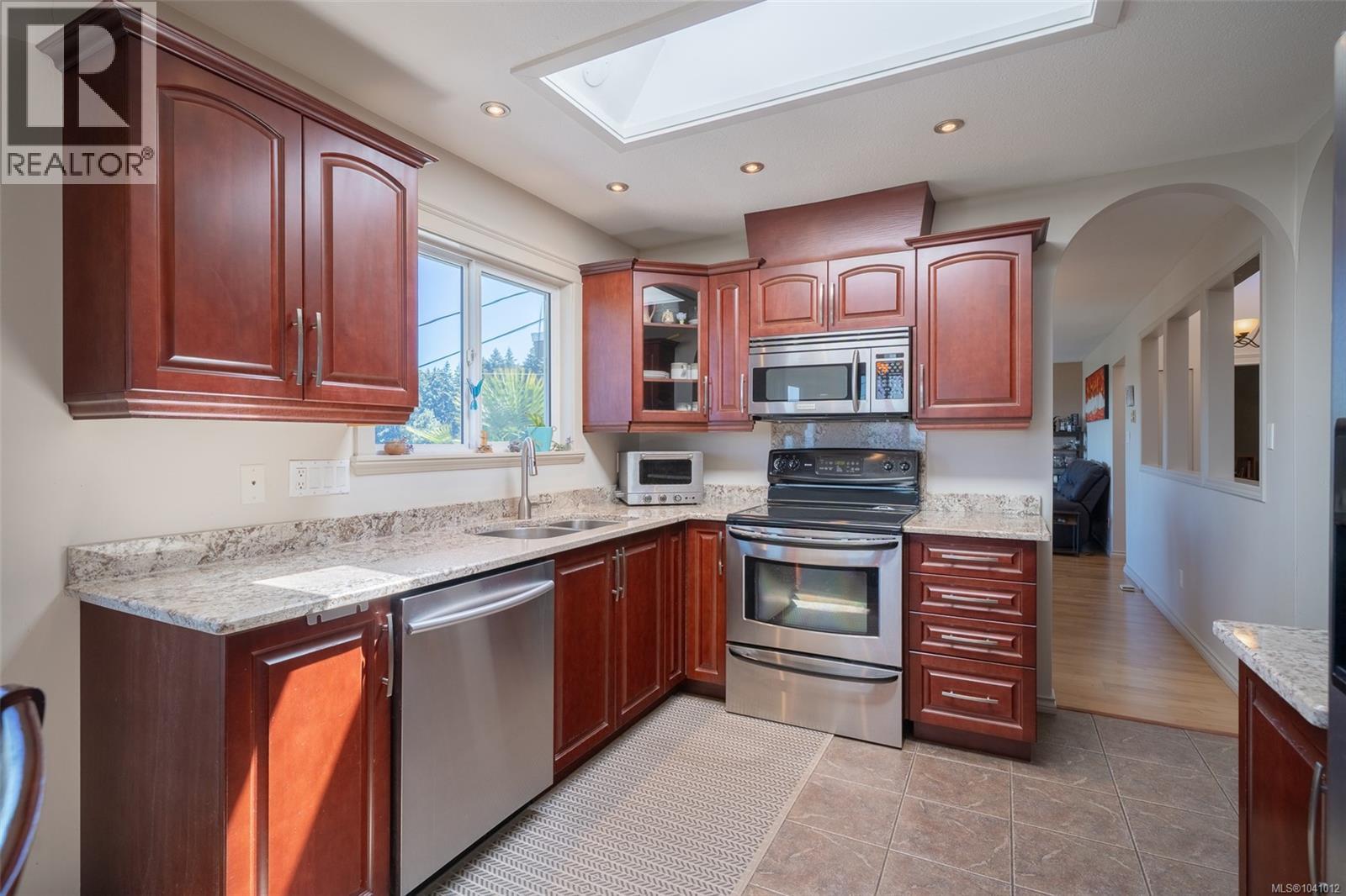 375 Cariboo Dr - 41