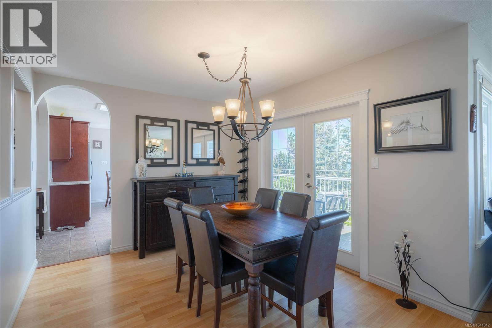 375 Cariboo Dr - 35