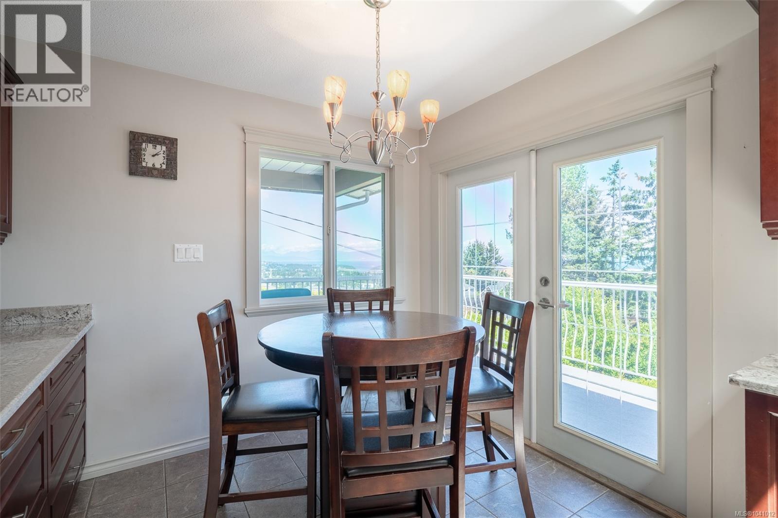 375 Cariboo Dr - 38