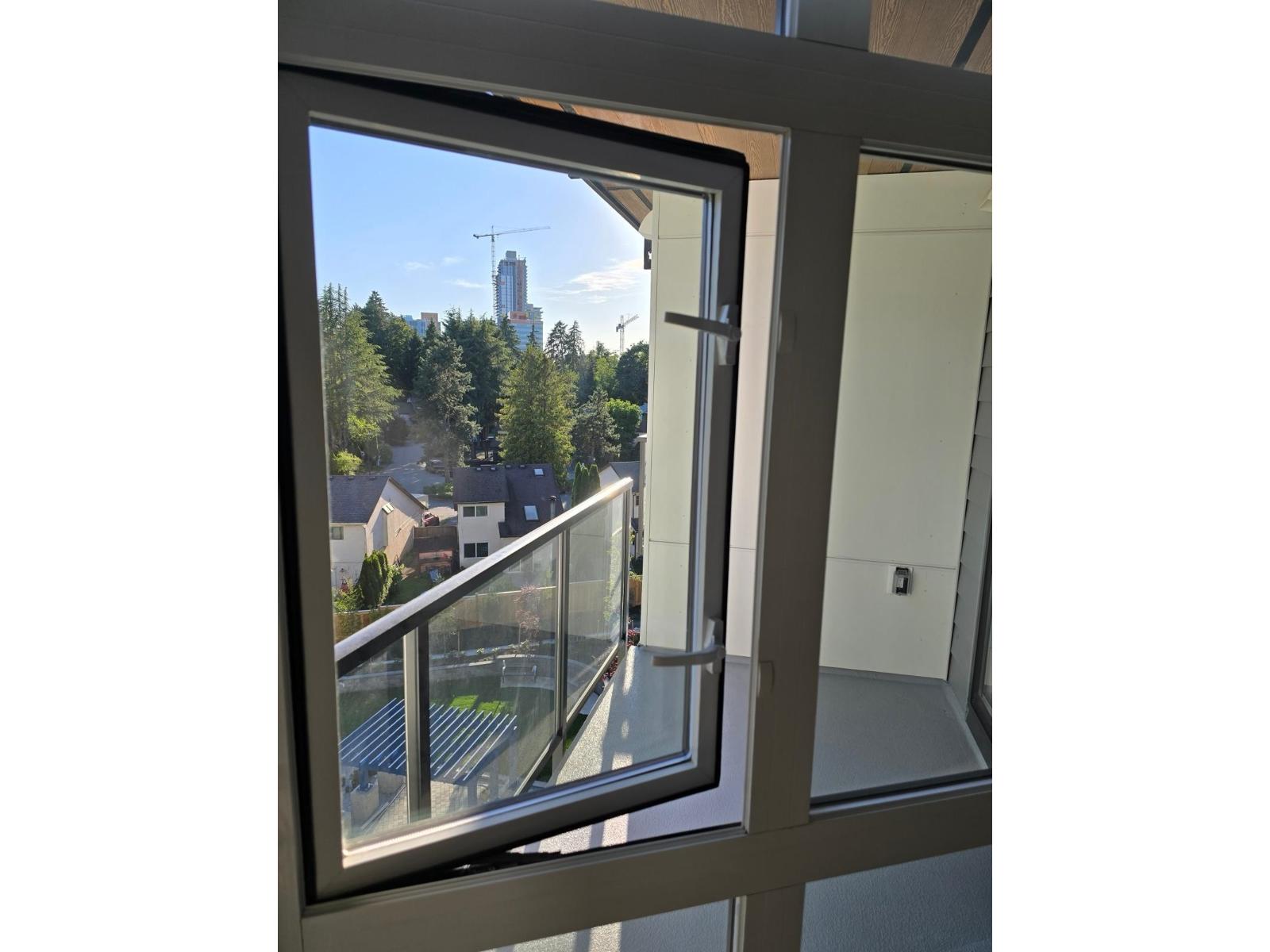 2 Bed, 1 Bath Apartment for Sale in Surrey – 521 13968 LAUREL DRIVE, Surrey – MLS# R3137933 - Image 9