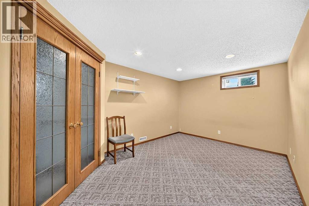 Another bedroom