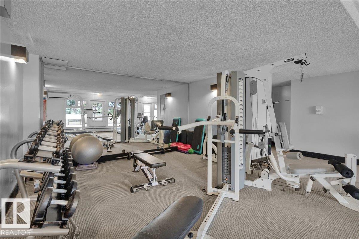 #1012 9918 101 ST NW - 42