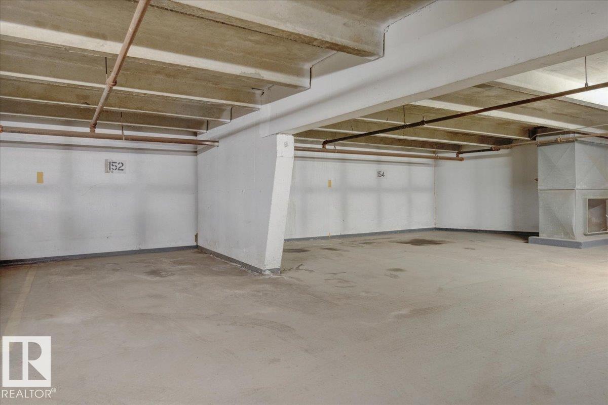 #1012 9918 101 ST NW - 43