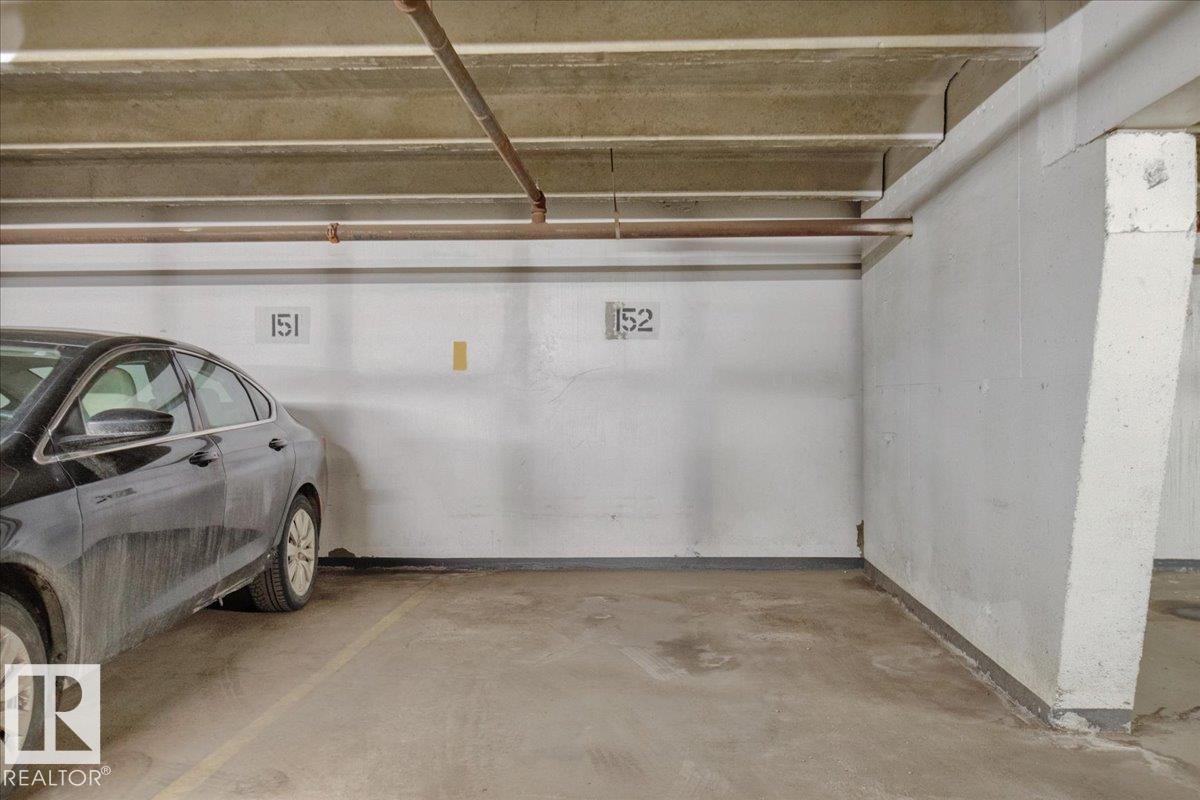 #1012 9918 101 ST NW - 44