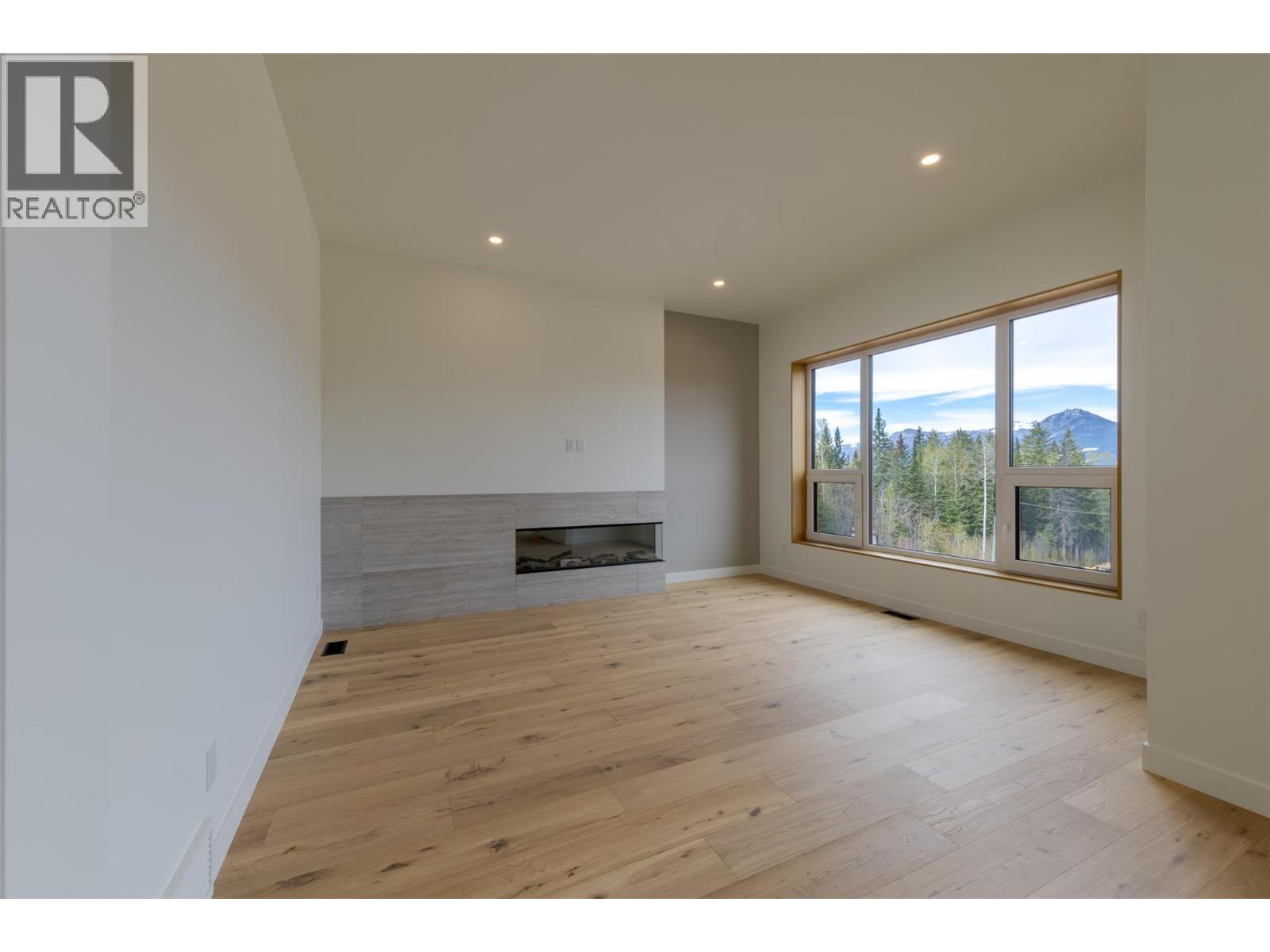 1654 HOWSE PASS - 13