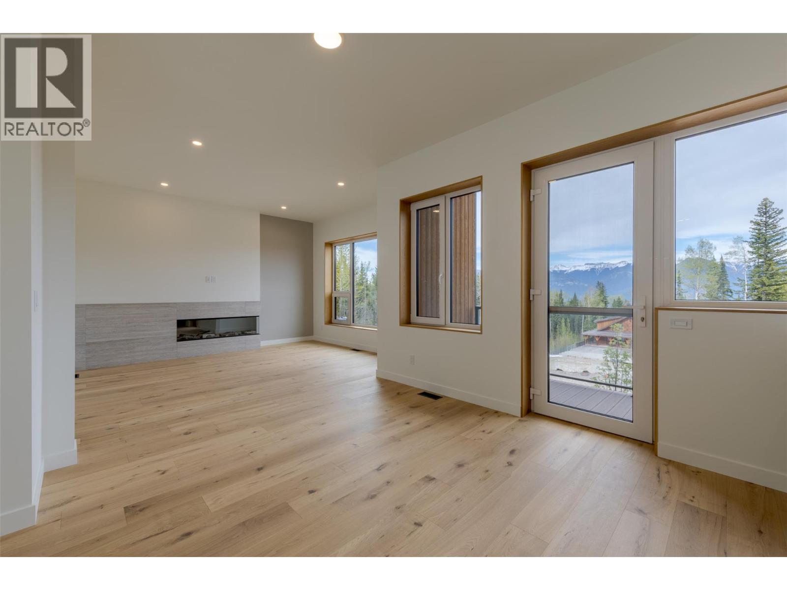 1654 HOWSE PASS - 17