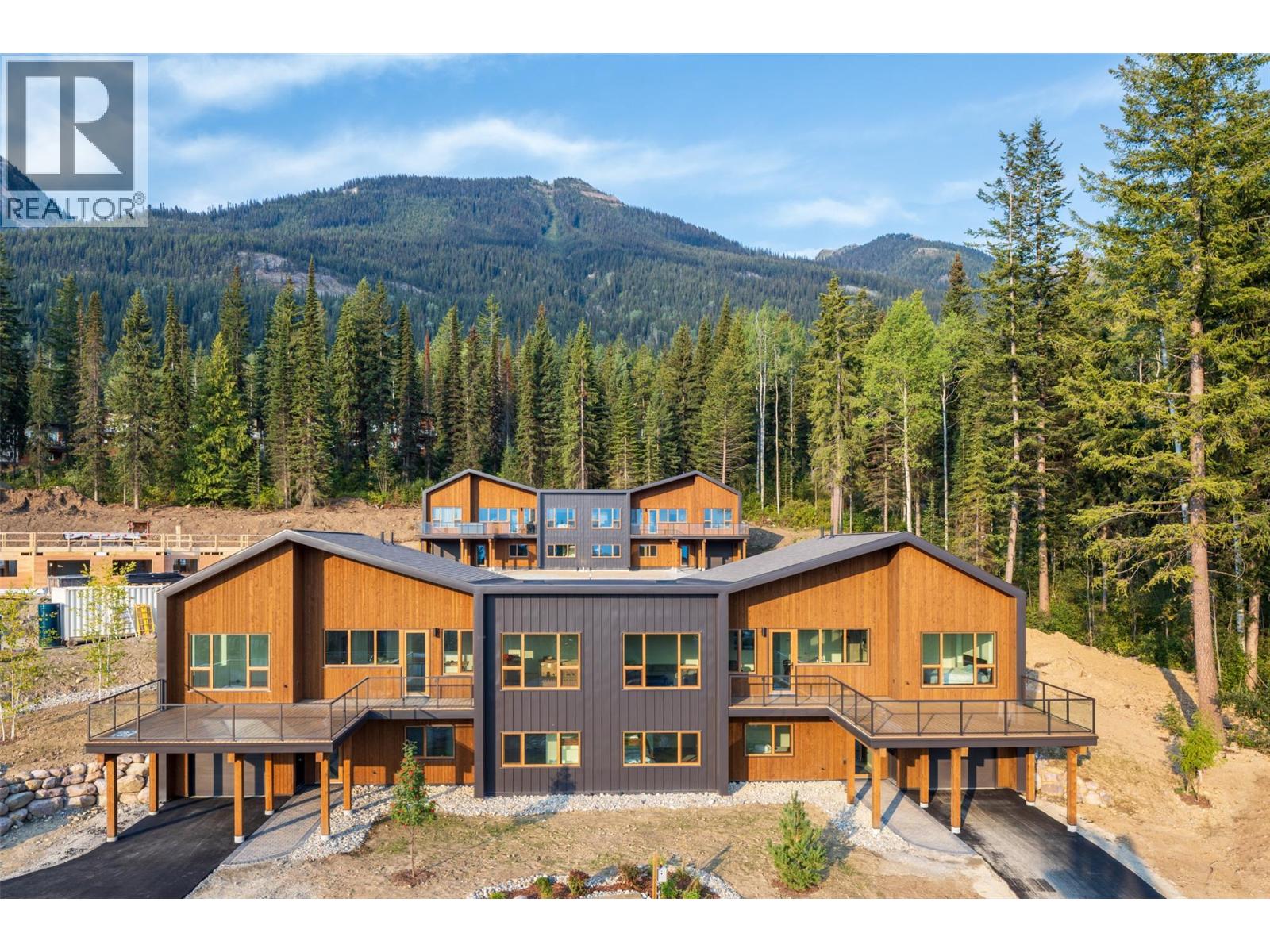 1654 HOWSE PASS - 10