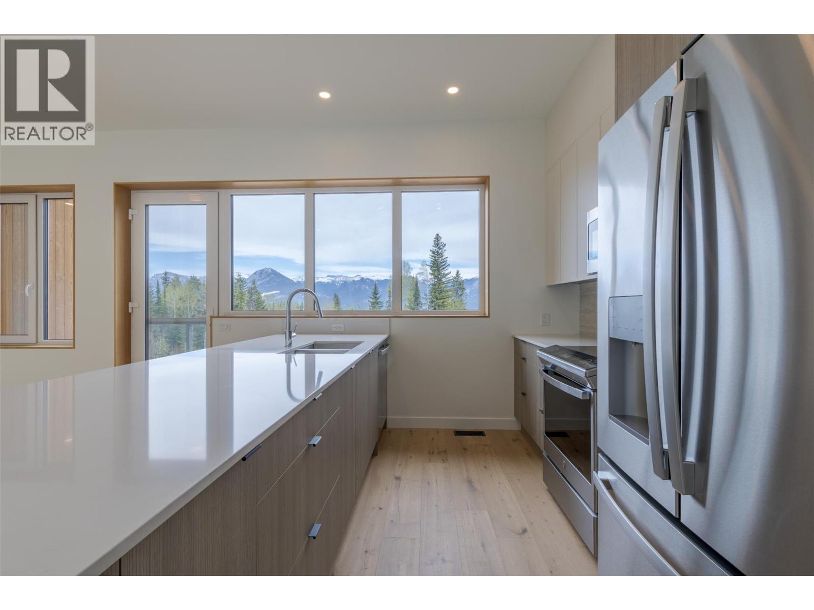1654 HOWSE PASS - 22