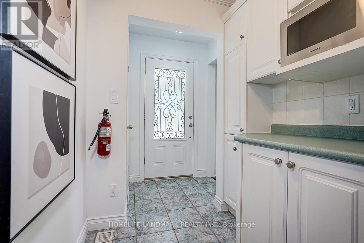 335 WILLOWDALE AVENUE - 28