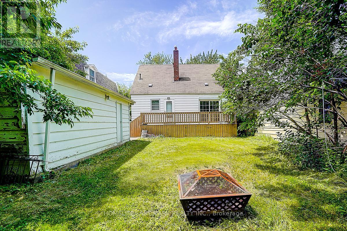 335 WILLOWDALE AVENUE - 10