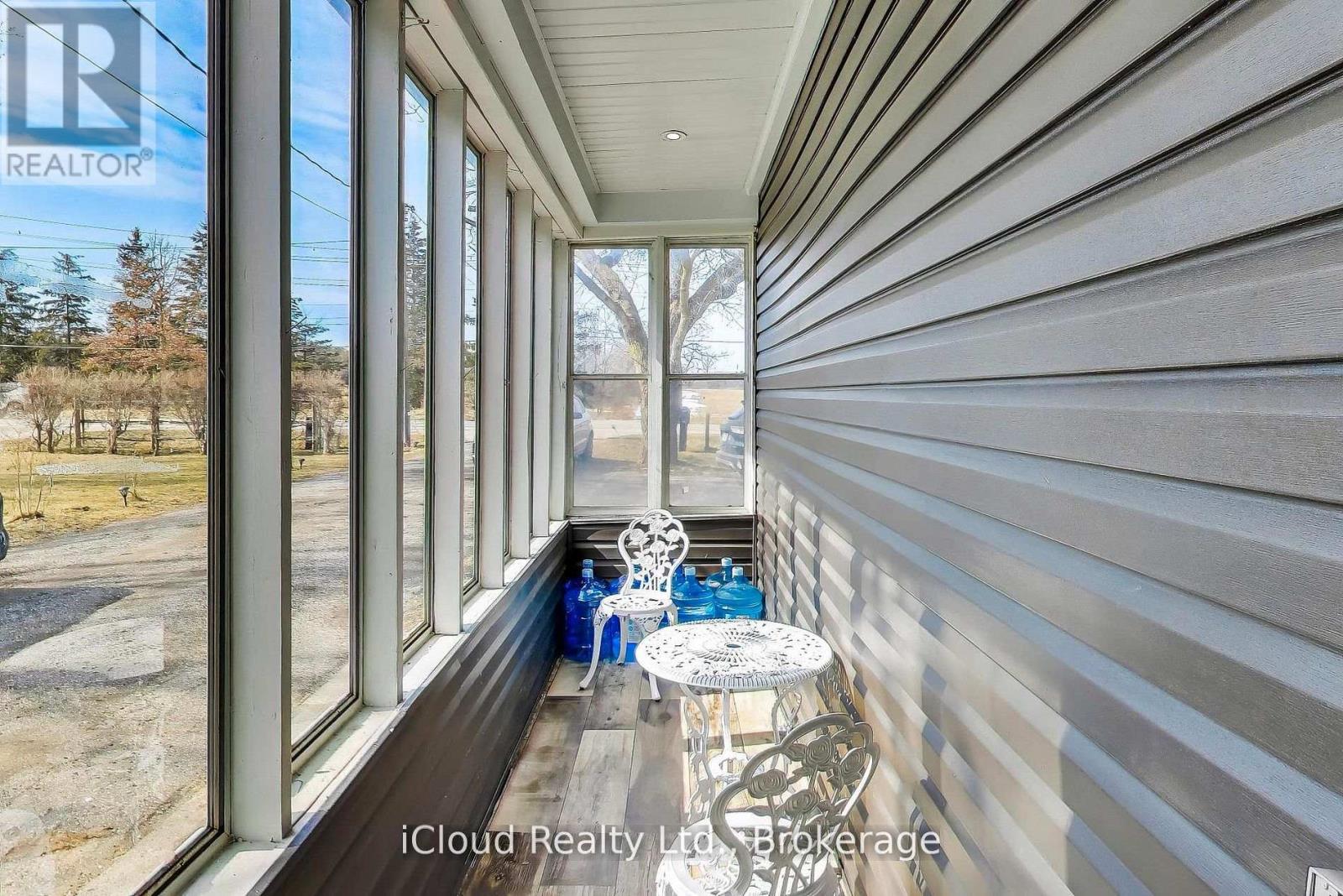 16175 JANE STREET - 4