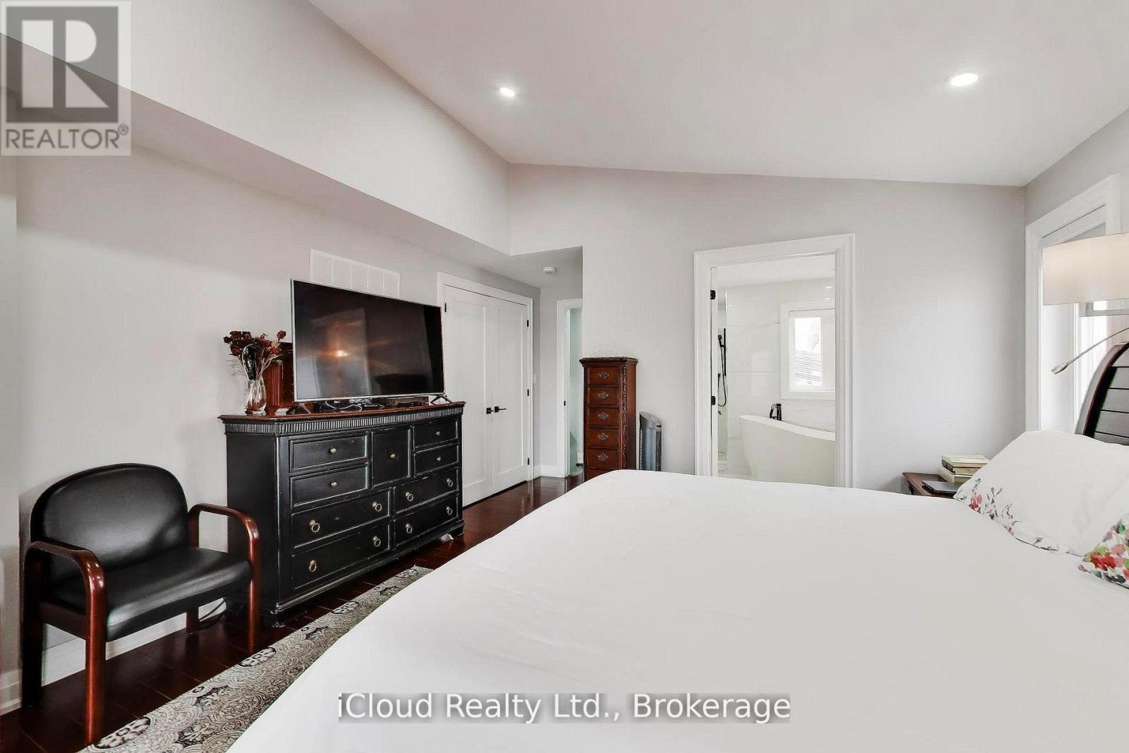 16175 JANE STREET - 16