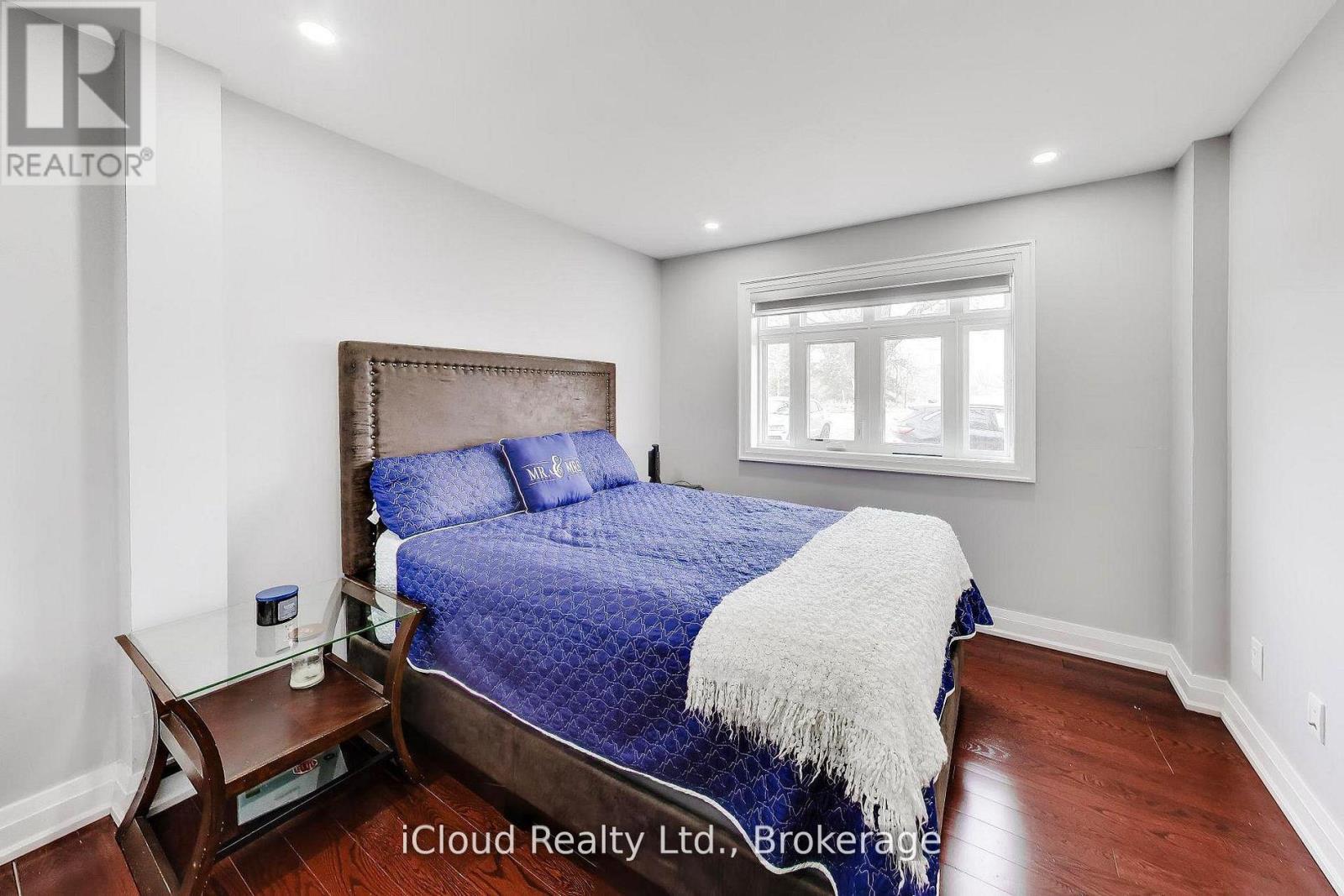 16175 JANE STREET - 19