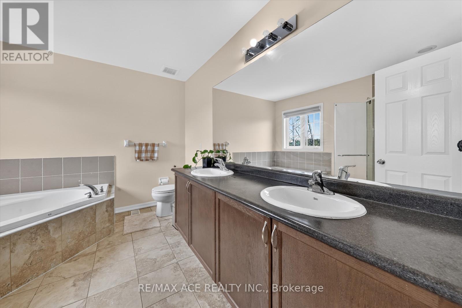 28 HURST DRIVE - 23