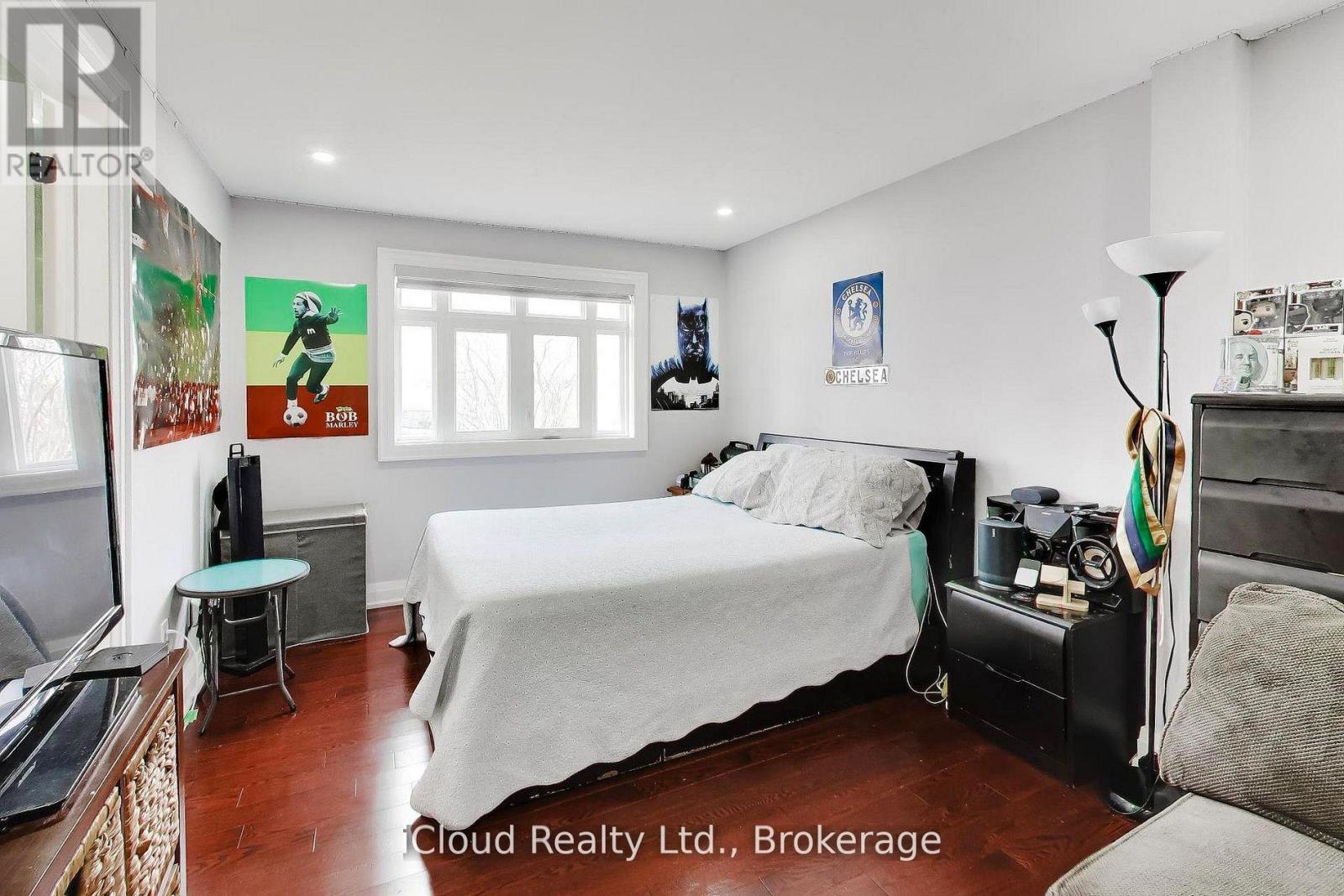 16175 JANE STREET - 22