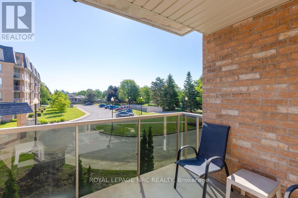 #220 8111 FOREST GLEN DRIVE - 15
