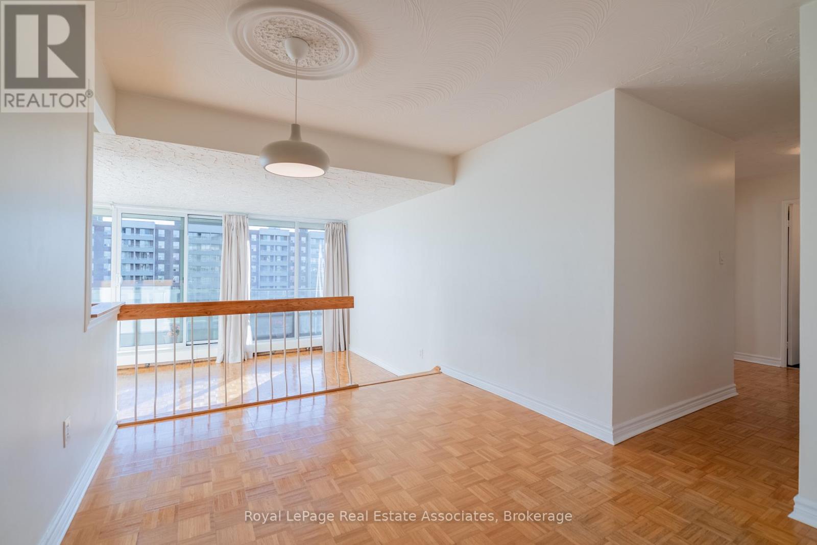 #813 9 FOUR WINDS DRIVE - Image 10