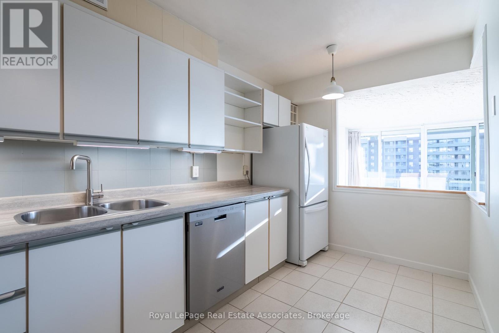 #813 9 FOUR WINDS DRIVE - Image 13