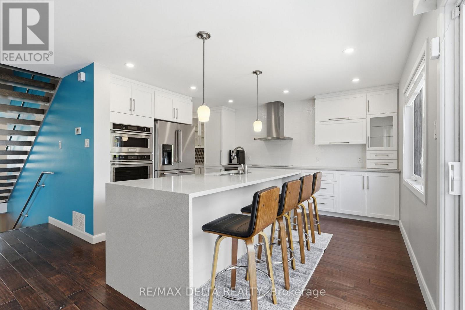 1791 QUEENSDALE AVENUE - 10